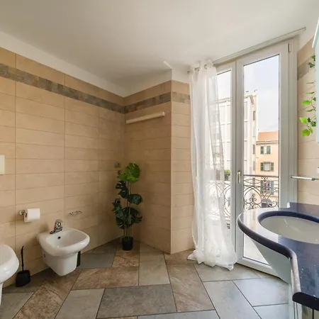 Apartment View - Lakefront - Station 5', Wifi Lecco